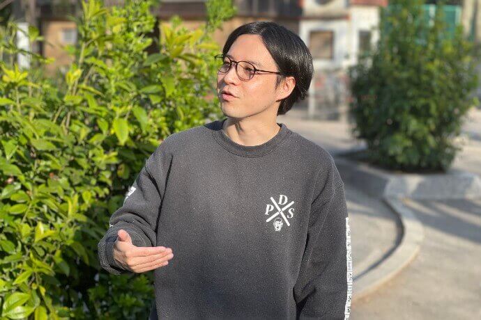 草下シンヤ